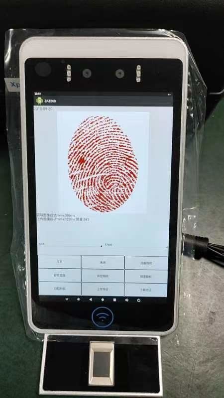 Riconoscimento facciale dell'impiegato Sistema orario WIFI Presenza biometrica